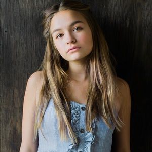 Meet your Posher, Mia